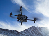 La série DJI M30 débute à 10 000 $US avec un contrôleur RC Plus inclus. (Image source : DJI)