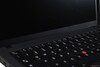 ThinkPad T14 Gen 6 : Deux petites charnières