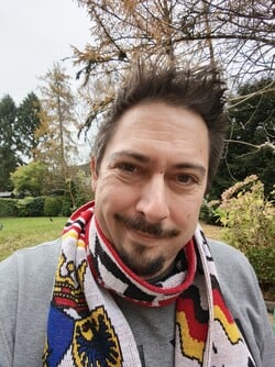 Selfie avec le Tecno Slim 5G