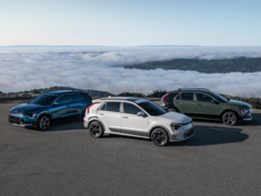 Les trois versions du Kia Niro 2023 seront mises en vente en Amérique du Nord cet été. (Image source : Kia)