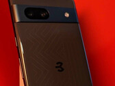 Le Pixel 7a devrait combler l'écart entre le Pixel 6a et le Pixel 7. (Source de l'image : nikoskom-94)