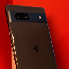 Le Pixel 7a devrait combler l'écart entre le Pixel 6a et le Pixel 7. (Source de l'image : nikoskom-94)