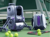 La machine à balles robotisée Aceii One permet aux joueurs de tennis de s'entraîner aux coups sans partenaire. (Source de l'image : Aceii)