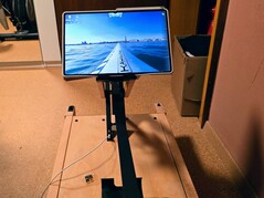 Les villes et les lacs peuvent être explorés virtuellement avec les bonnes applications