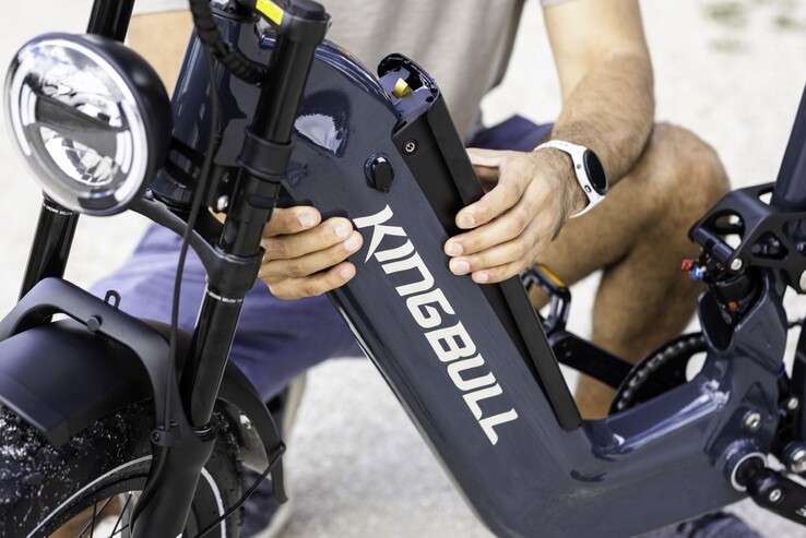 Le vélo électrique à pneus larges Kingbull Jumper Go est doté d'une énorme batterie amovible de 960 Wh et offre une autonomie de 128 km (source : Kingbull)