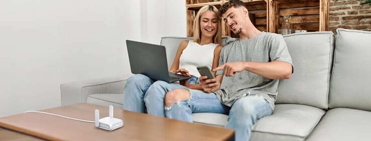...et à la maison lorsqu'il est connecté à un modem (Source de l'image : Asus)