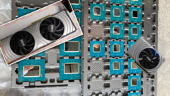 Le GPU Intel Arc Alchemist est capable de rivaliser avec les produits phares de Nvidia (image via Moore&#039;s Law is Dead sur YouTube)