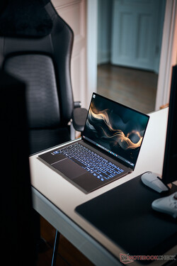 Critique du Asus Zenbook S 14. Appareil de test fourni par Asus Allemagne.