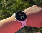 La rumeur veut que Garmin remplace la Forerunner 55 par la Forerunner 65 ou la Forerunner 165. (Source de l'image : Garmin)