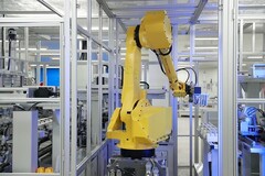 Robot usine de batteries à lame FinDreams (image : BYD)