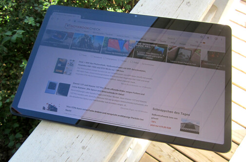 Test de la Lenovo Tab P12 : une tablette XXL puissante avec de ...