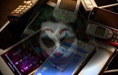 Le logiciel malveillant Joker peut obtenir des informations sur la gestion des SMS, ce qui conduit à des inscriptions indésirables à des abonnements SMS premium. (Image source : Unsplash - édité)