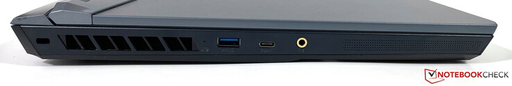 À gauche : USB-A (3.2 Gen. 1, alimenté), USB-C (3.2 Gen. 2), prise audio 3,5 mm