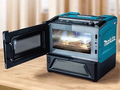 Le micro-ondes portable Makita MW001G a une puissance maximale de 500 W. (Source de l&#039;image : Makita)