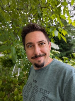 Portrait selfie avec le Pixel 9a