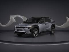Toyota pourrait lancer un SUV électrique bZ4X GR Sport de série. (Image source : Toyota)