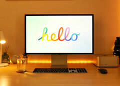 La version Pro du Studio Display ne devrait pas faire ses débuts avant bien plus tard dans l'année. (Image source : Lewek Gnos)