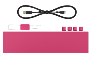 Le contenu de la boîte comprend un repose-poignets, un extracteur de touches, un câble amovible de 1,8 m de type USB-A vers USB-C, des capuchons de touches séparés et le clavier lui-même.