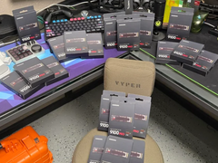 Le lot de SSD Samsung 9100 Pro NVMe présenté sur Reddit (image source r/pcmasterrace)