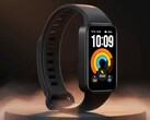 Le Xiaomi Smart Band 11 Active présente un boîtier légèrement plus large et plus anguleux que celui de son prédécesseur.
