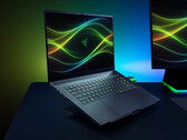 Le Razer Blade 16 n'a toujours pas de pavé numérique intégré, contrairement à de nombreux autres ordinateurs portables de jeu de 16 pouces.