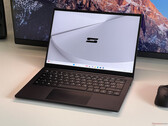 Test du Schenker VIA 14 Pro (M24) : ultraportable compact avec Ryzen 8000 et un écran lumineux
