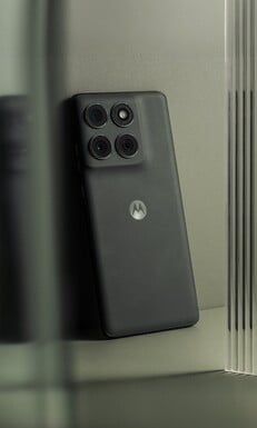 Le Motorola Edge 2025 pourrait n'être disponible qu'en une seule couleur (source : Evan Blass)