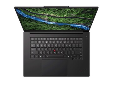 Il est équipé d’un clavier rétroéclairé avec lecteur d’empreintes digitales, mais ne dispose pas de pavé numérique.