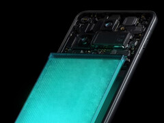 Le Find X8 Pro, en photo, dispose déjà d'une batterie de grande capacité pour sa taille. (Source de l'image : Oppo - édité)