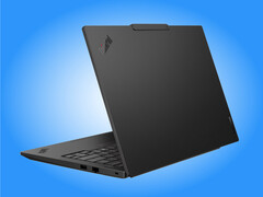 Lenovo vend le ThinkPad E14 Gen 8 exclusivement en noir éclipse en Amérique du Nord.