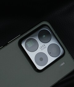 Le Xiaomi 15S Pro, s&#039;il est lancé, devrait être identique au Xiaomi 15 Pro. Photo - Xiaomi 15 Pro (Image Source : Memory on Weibo)