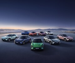 Une sélection de SUV Xiaomi YU7 (Image source : Xiaomi)