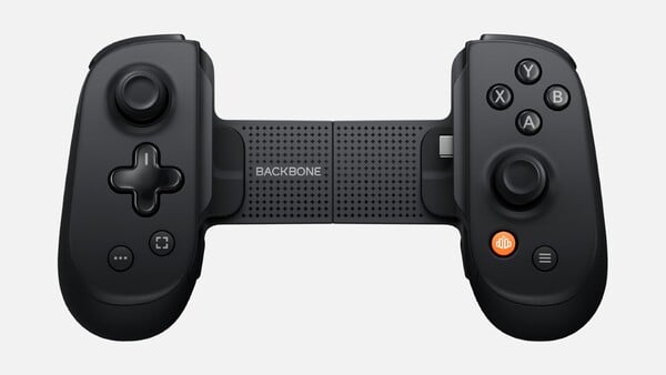 Backbone Pro Standard Edition. (Source de l'image : Backbone)