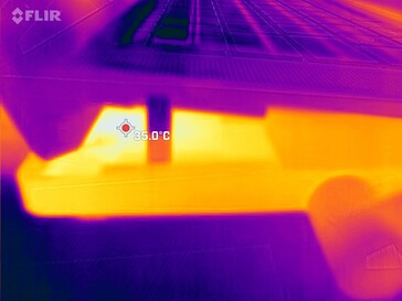 Comparaison d'images thermiques : base et clavier en test de stress