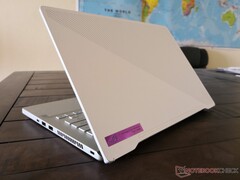 Spécifications sur spécifications : le tableau comparatif ultime entre l'Asus Zephyrus G14 et le Razer Blade 14