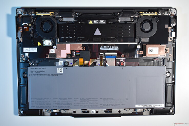 Lenovo ThinkPad X9-14 : Intérieur