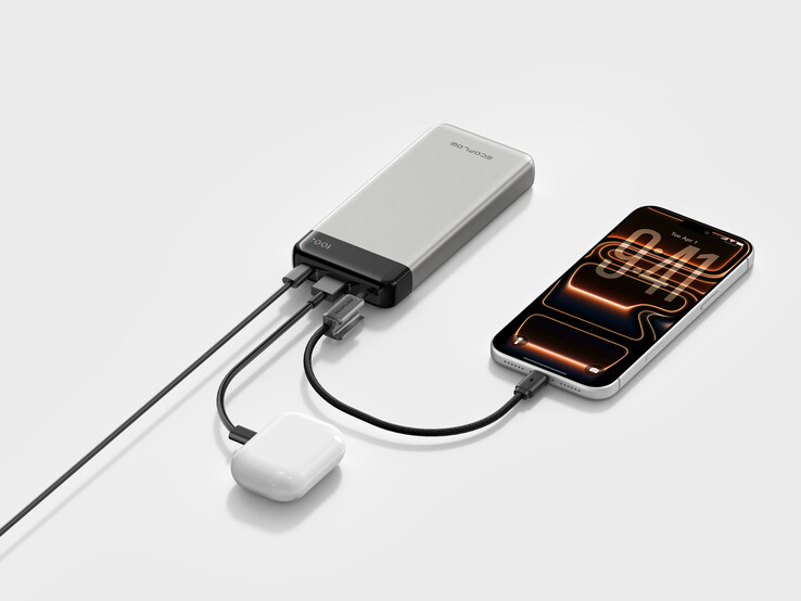 La banque d'alimentation Rapid (20K, 45 W) est dotée d'un câble USB-C intégré qui sert également de sangle de transport