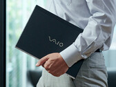 Le VAIO SX12 VJS125 est proposé au prix élevé de 159 800 yens (~1 185 dollars américains) au Japon. (Image source : VAIO)