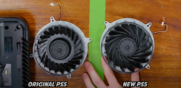 Les différences entre l'ancienne et la nouvelle PS5. (Source de l'image : Austin Evans sur YouTube)