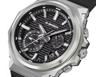 Vue de profil de la G-Steel-GST-B1000-1A avec son cadran noir.