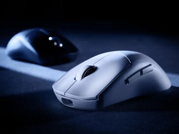 Gros plan sur la variante blanche du VM800 d'Elecom. (Source de l'image : Elecom)