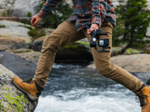 Le GoPro Fluid Pro AI Gimbal peut supporter des charges utiles allant jusqu'à 400 grammes (0.88 lbs) (Image source : GoPro)