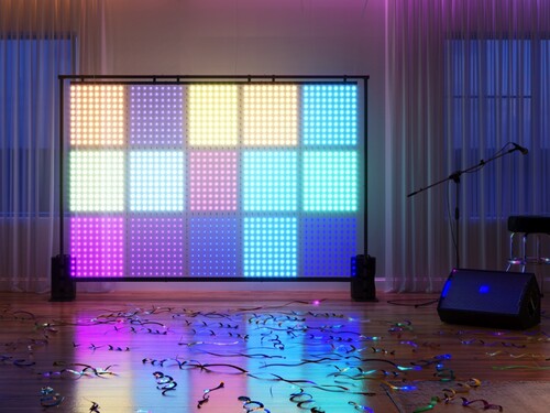 Le Lightwall de Govee réagit à la musique en intérieur