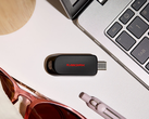 Les modèles de la série CZB de SanDisk mesurent moins de 2 pouces et ne pèsent que 6 grammes.
