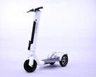 Le scooter électrique à trois roues Striemo est doté d'un mécanisme d'assistance à l'équilibre pour une stabilité maximale. (Image source : Striemo)