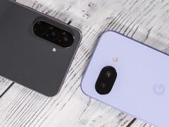 Samsung Galaxy A56 vs. Google Pixel 9a (Image source : Daniel Schmidt)