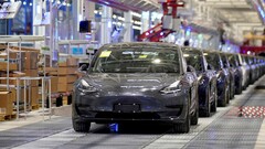 Les livraisons de Tesla Model 3 et Model Y risquent d'être encore retardées. (Image Source : Reuters via Hindustan Times)
