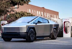 Le Cybertruck de Tesla. Le constructeur automobile a détenu moins de 50 % du marché californien des VE pour la première fois au premier trimestre 2025 (Source d'image : Inside EVs)