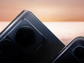 Le X30 Pro et le Razr 2022 seront lancés ensemble, et pourraient avoir fait l'objet d'une fuite commune. (Source : Motorola)