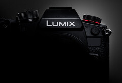 Il semblerait que la gamme GH de Panasonic, très appréciée sur YouTube, fasse l'objet d'un rafraîchissement le 5 juin. (Source de l'image : Panasonic - édité)